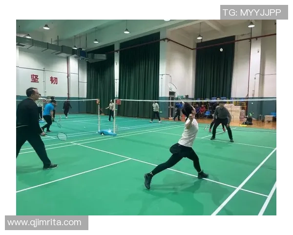 陈丽独家分享羽毛球技巧与心得助你提升球技的秘诀与经验解析